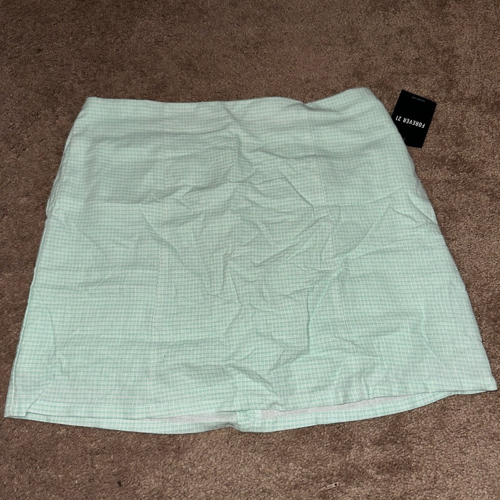 - mint and white skirt size large